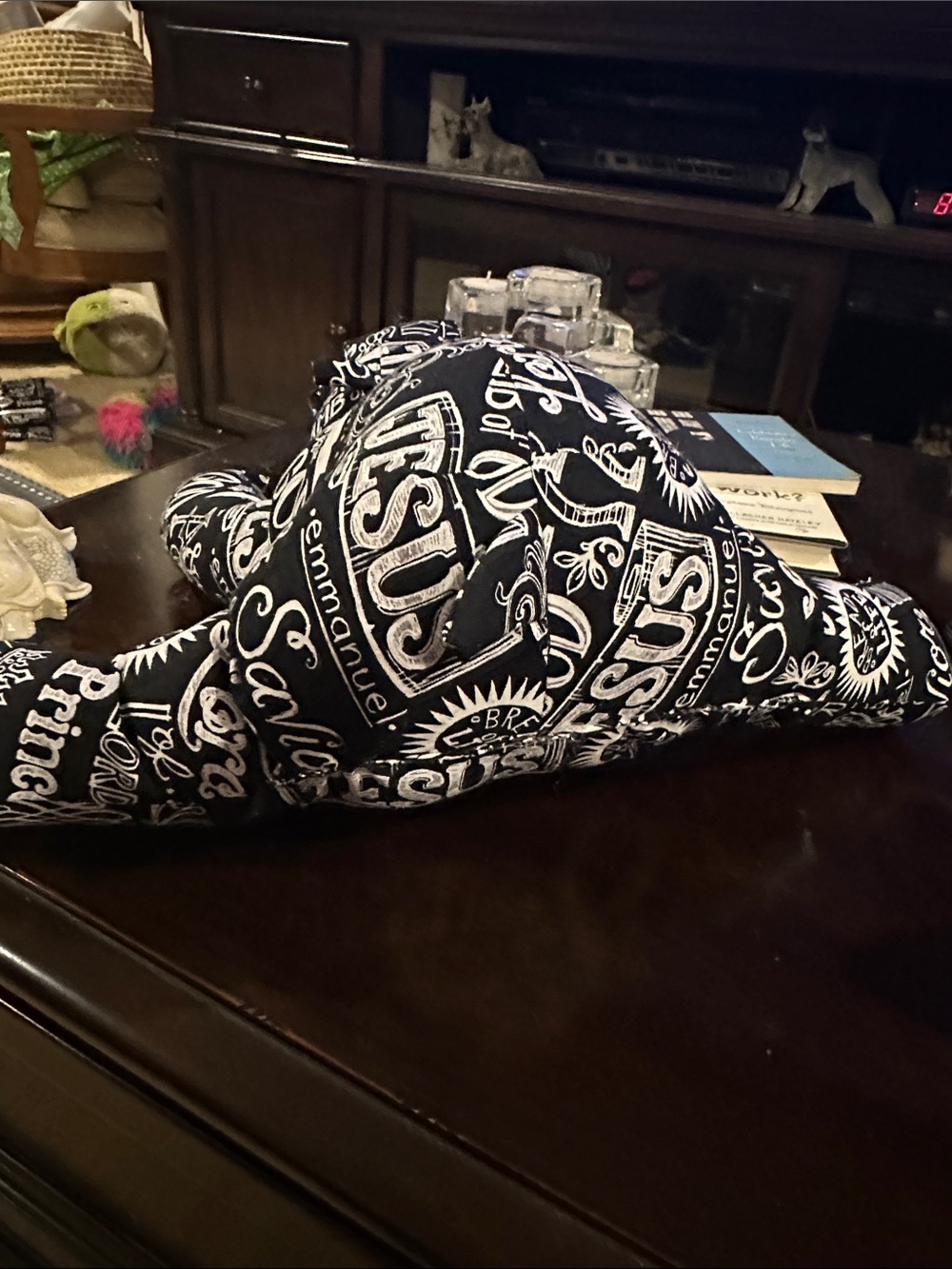 Handmade Hippo Black & White God’s Words Print Plush Dog - Picture 4 of 8